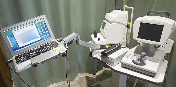 角膜内皮細胞計測装置（スペキュラーマイクロスコープ）
